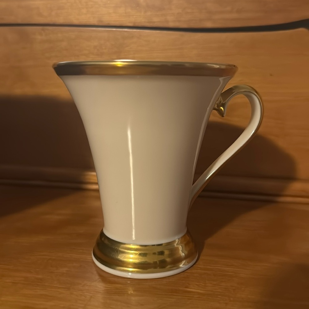 Lenox Eternal Nouveau mug